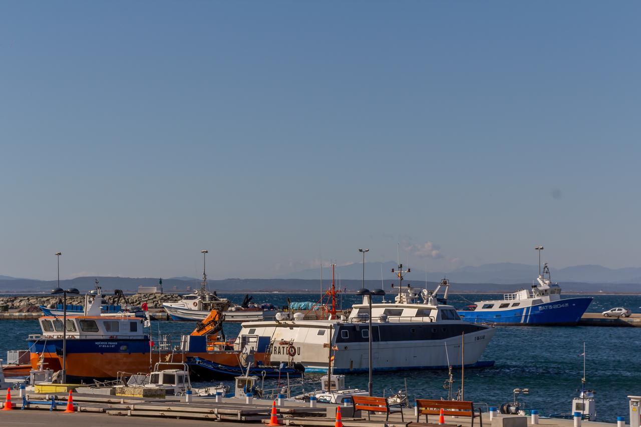 Agi Port De Rosas公寓 外观 照片